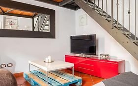 Spazioso Loft Imbonati6